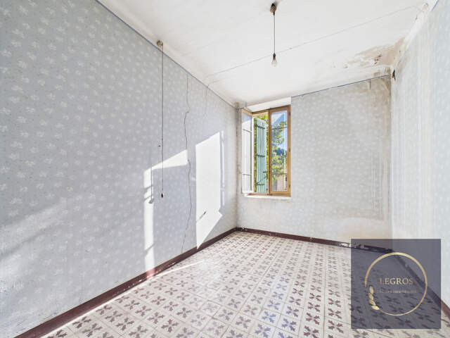 À Châteaurenard, maison de village R+1 avec terrasse et jard — photo du bien