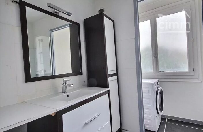 A vendre : VILLARD BONNOT /LANCEY : APPARTEMENT T3 AVEC BALCON E — photo 2