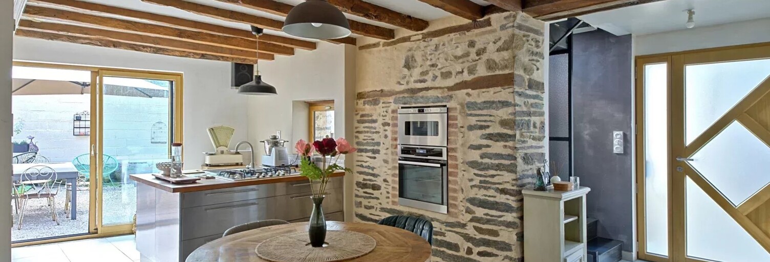 Maison 7 Pièces 157 m² à vendre à Châteaugiron (35410)