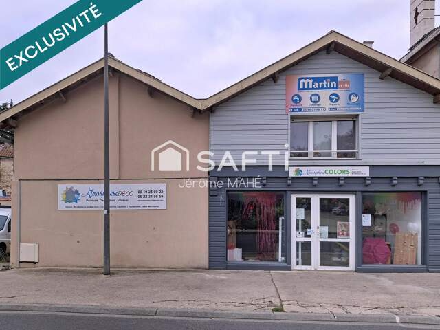 ENSEMBLE IMMOBILIER  CELLES-SUR-BELLE (79) — photo du bien