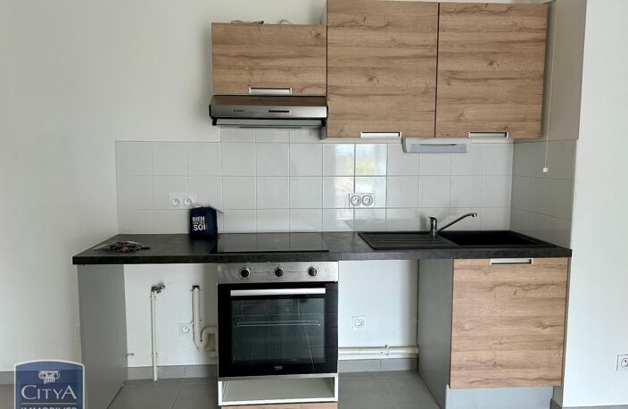 Location appartement 3 pièces 68 m² à Tours (37100) — photo 2