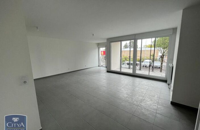 Location appartement 3 pièces 68 m² à Tours (37100) — photo 3