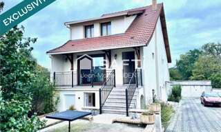 Maison 10 Pièces 216 m² à vendre à La Ville-du-Bois (91620)