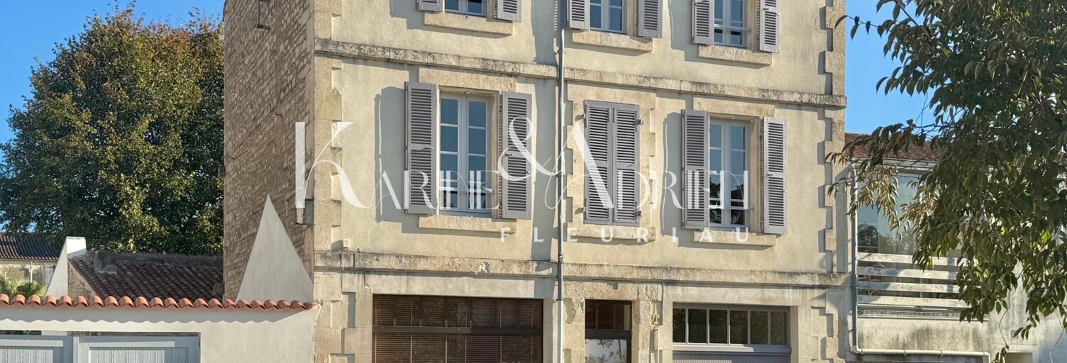 Maison 10 Pièces 150 m² à vendre à Fontenay-le-Comte (85200)