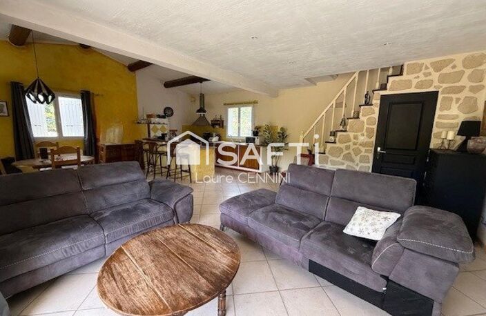 Quartier prisé, pour cette maison de l'an 2000. — photo 5