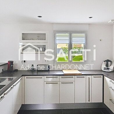 Maison 5 pièces 619000 €