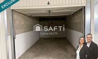 Garage   m² à vendre à Montfermeil (93370)