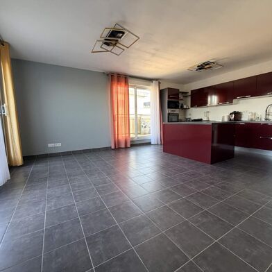 Appartement 4 pièces 394880 €