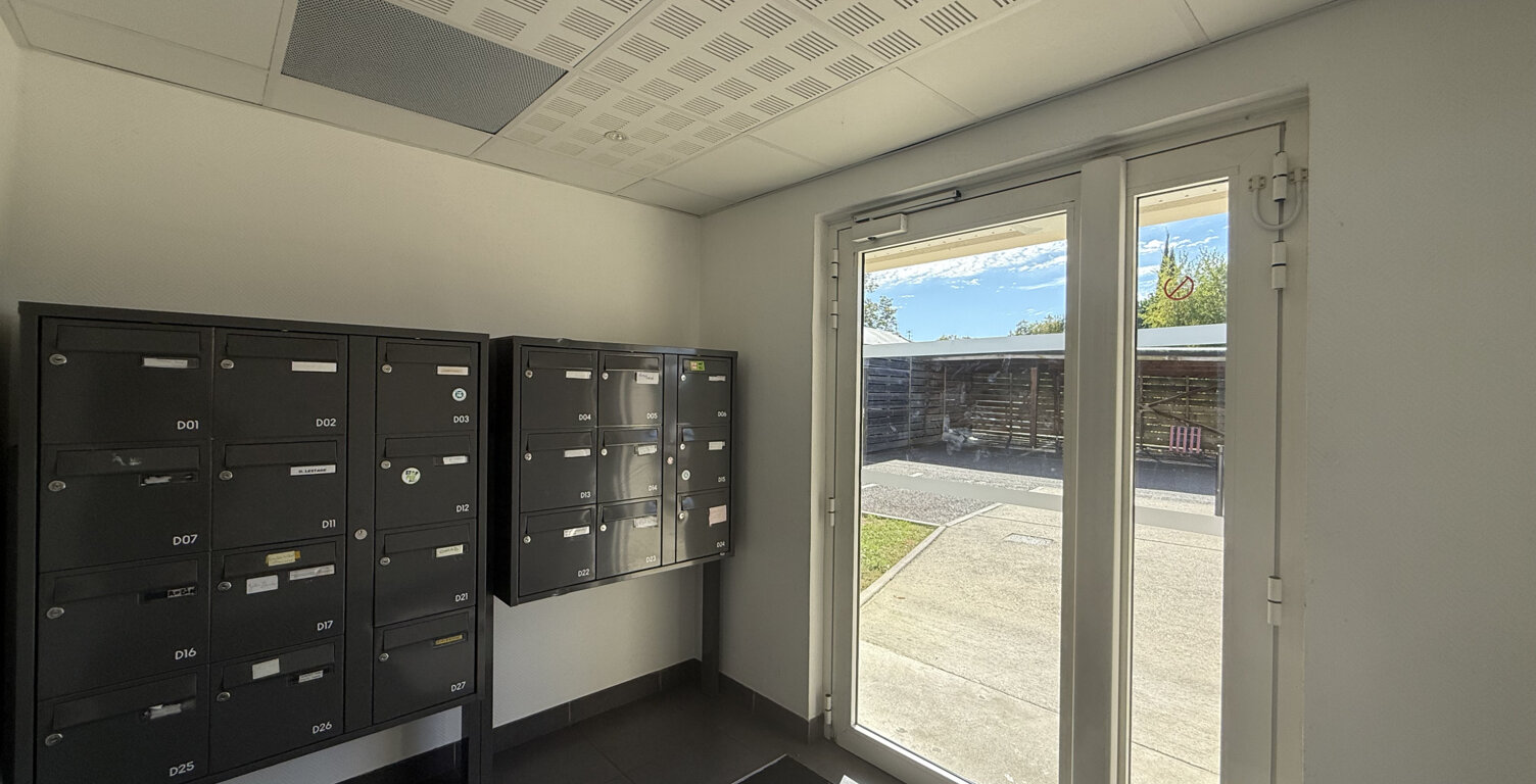 Bassens T2 — photo 1