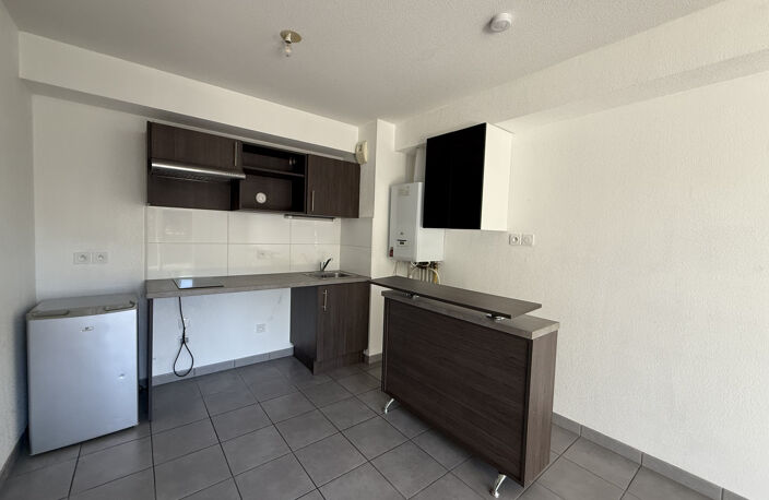 Bassens T2 — photo 2