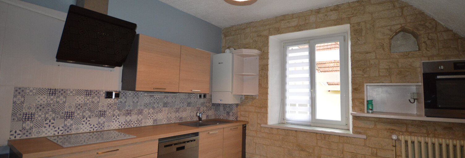 Appartement 4 Pièces 93 m² à louer à Bart (25420)