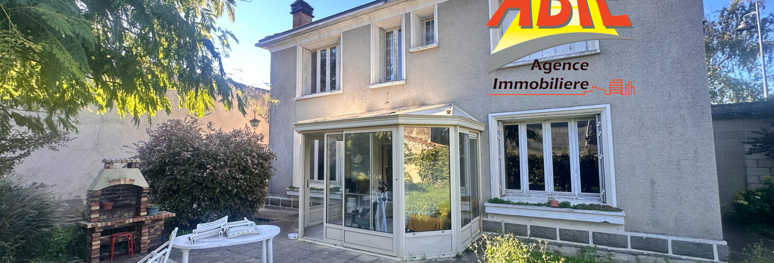 Maison 8 Pièces 183 m² à vendre à Coulonges-sur-l'Autize (79160)