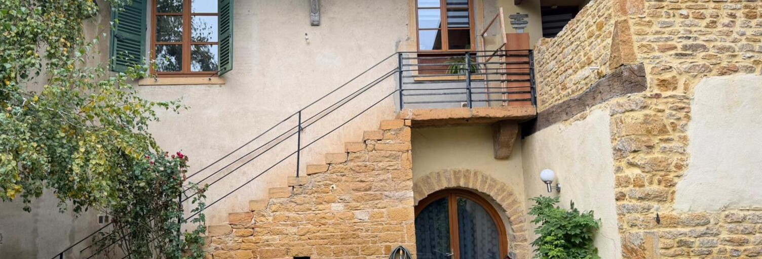 Maison 8 Pièces 190 m² à vendre à Porte des Pierres Dorées (69400)