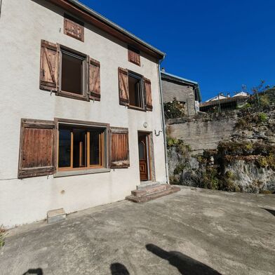 Maison 4 pièces 143500 €