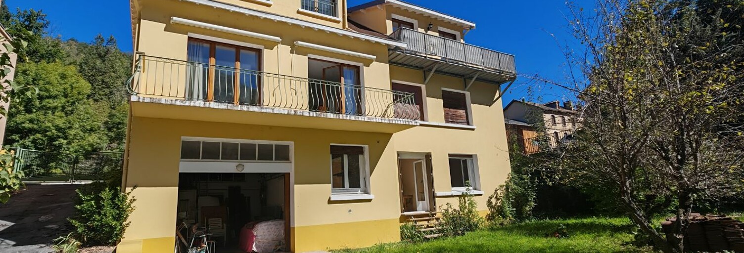 Maison 10 Pièces 250 m² à vendre à Ax-les-Thermes (09110)