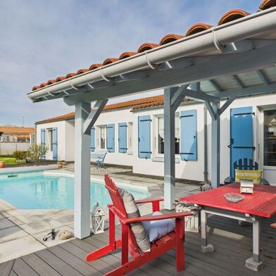 Maison 6 pièces 499000 €