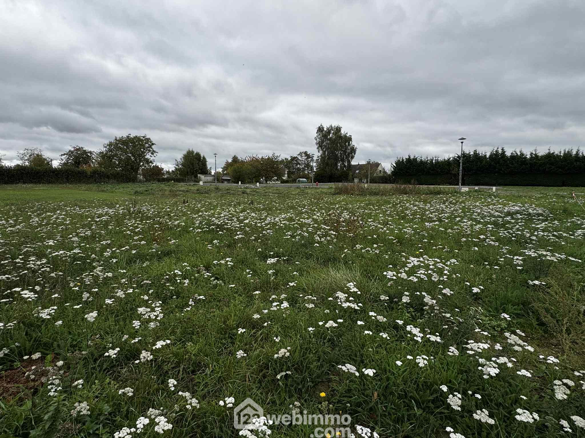 Terrain à bâtir - 842m² - versigny