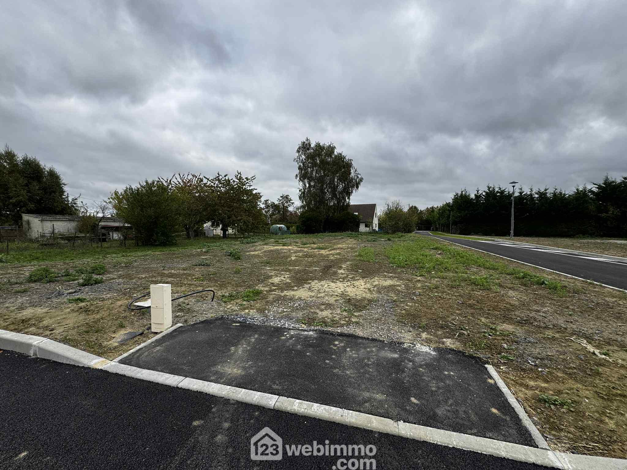 Terrain à bâtir - 884m² - versigny