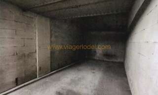 Garage  13 m² à louer à Antibes (06160)