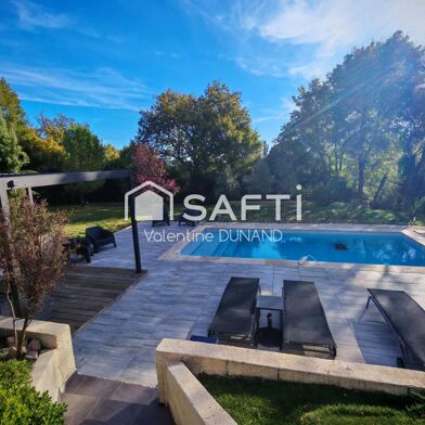 Maison 6 pièces 675000 €