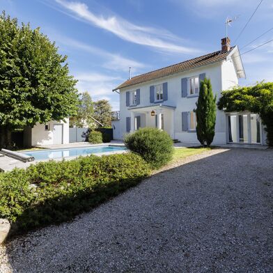 Maison 4 pièces 475000 €