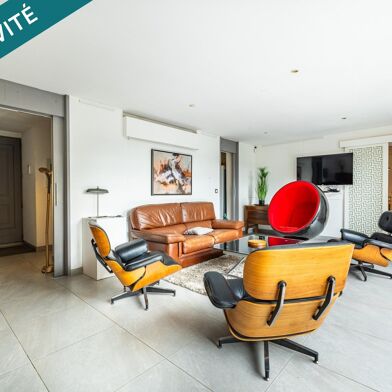 Maison 6 pièces 599000 €