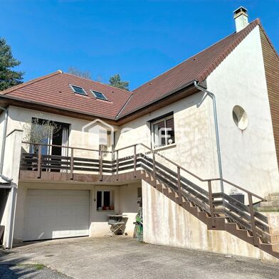 Maison 5 pièces 463500 €