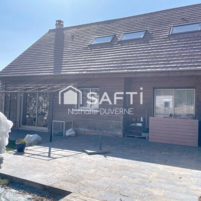 Maison 5 pièces 463500 €