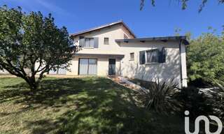 Maison 9 Pièces 162 m² à vendre à Branne (33420)