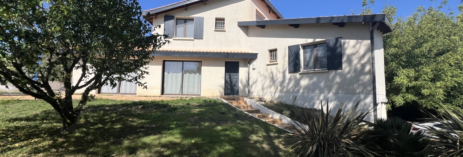 Maison 9 Pièces 162 m² à vendre à Branne (33420)