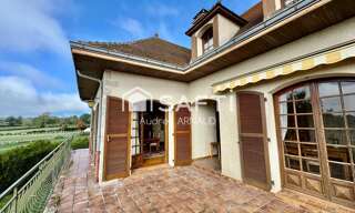 Maison 9 Pièces 254 m² à vendre à Villossanges (63380)