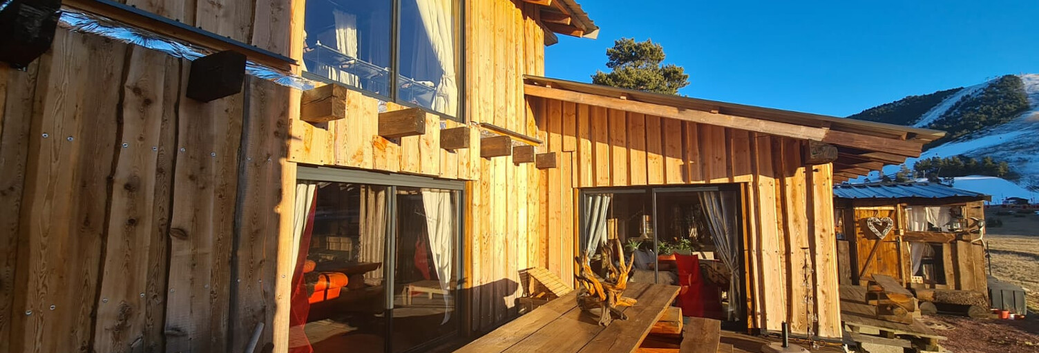 Maison 7 Pièces 350 m² à vendre à Gréolières (06620)