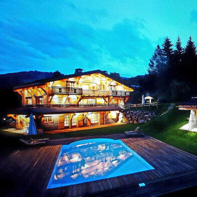 Maison 13 pièces 12840000 €