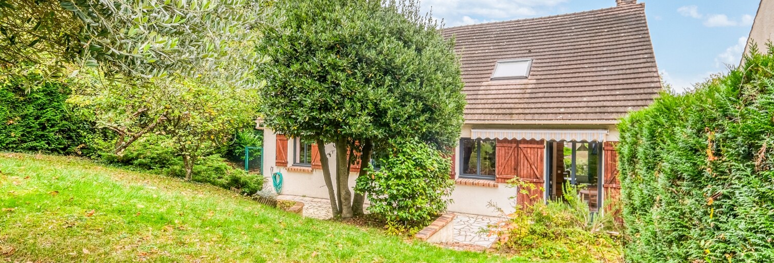 Maison 9 Pièces 179 m² à vendre à Coubron (93470)