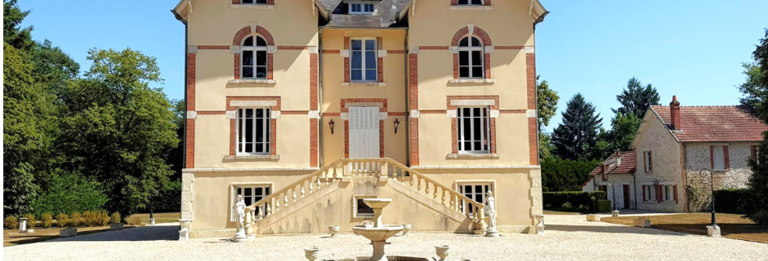 Maison 14 Pièces 440 m² à vendre à Sainte-Montaine (18700)