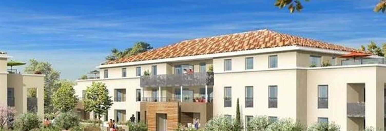 Garage   m² à louer à Six-Fours-les-Plages (83140)