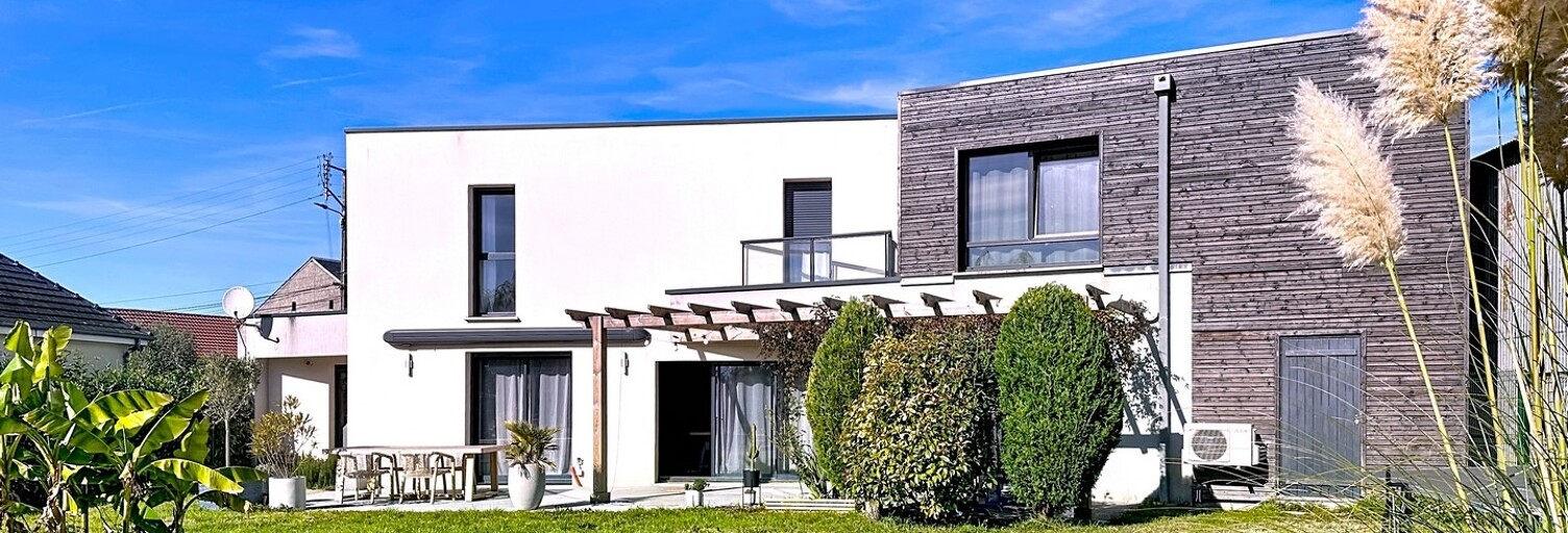 Maison 7 Pièces 164 m² à vendre à Corquilleroy (45120)