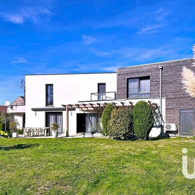 Maison 7 pièces 339000 €