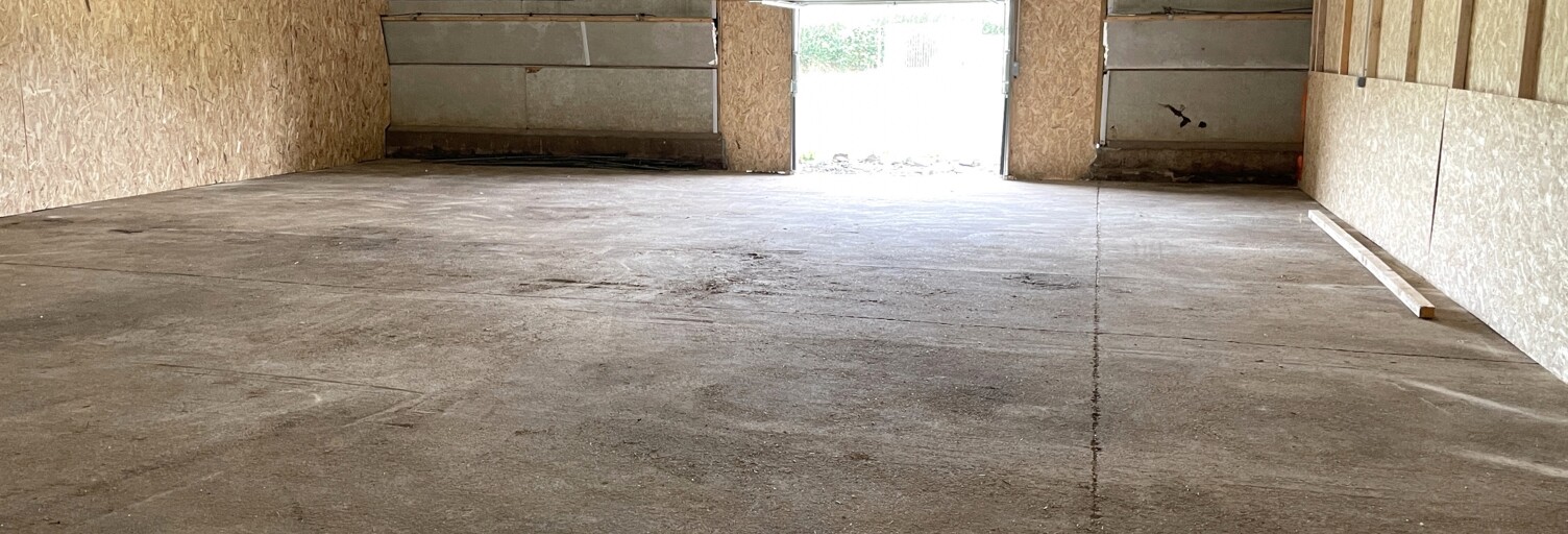 Garage  150 m² à vendre à Loireauxence (44370)