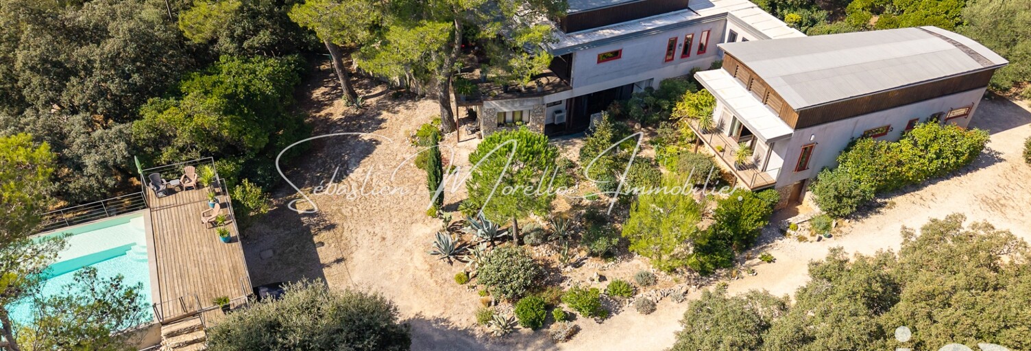 Maison 7 Pièces 225 m² à vendre à Nîmes (30000)