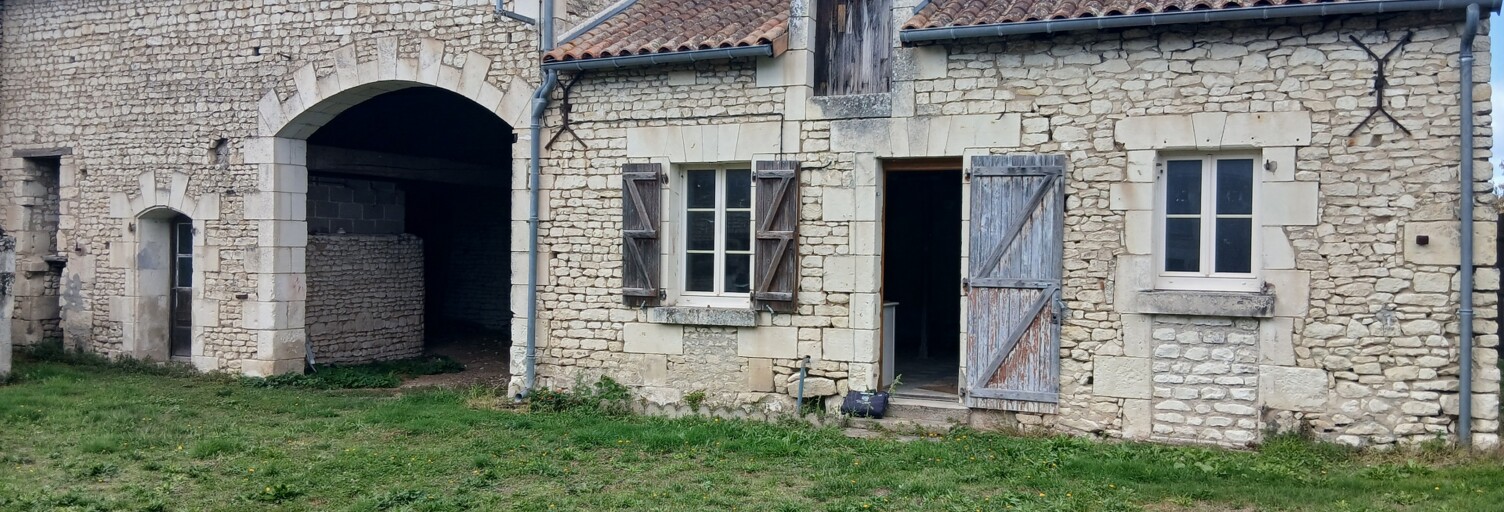 Maison 2 Pièces 44 m² à vendre à La Tour-Saint-Gelin (37120)