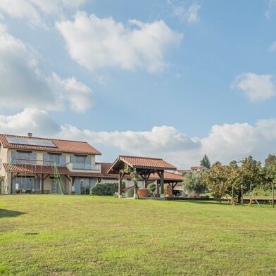 Maison 6 pièces 450000 €