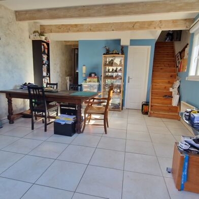 Appartement 3 pièces 144000 €