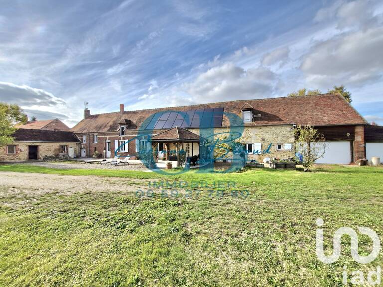 Vente Maison/villa 9 pièces — photo 1