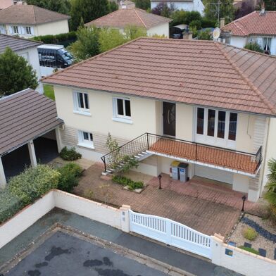 Maison 6 pièces 220000 €