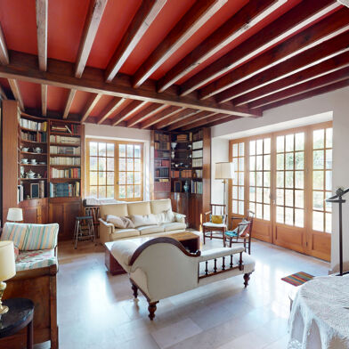 Maison 10 pièces 350000 €