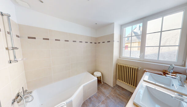 Villa / Maison 10 pièces  à vendre Rignac 12390