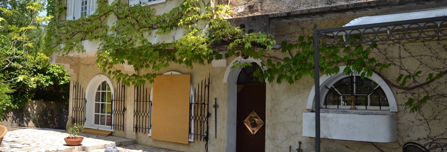 Maison 10 Pièces 240 m² à vendre à Montauroux (83440)