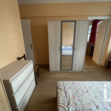 Appartement 3 pièces 130000 €