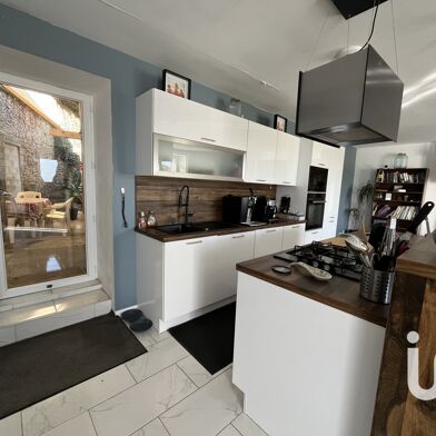 Maison 5 pièces 306000 €